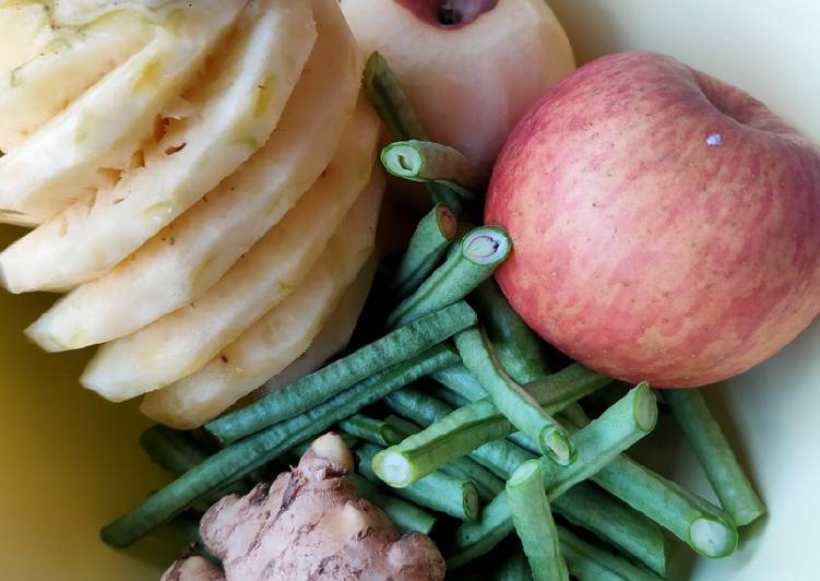 Cara Gampang Membuat Jus nanas, kacang panjang,apel dan jahe Anti Gagal