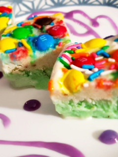 A picture of Instant quick dessert😋.