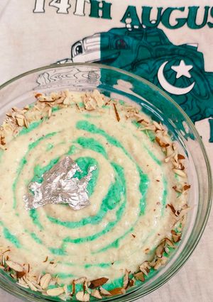A picture of Pakistani kheer 🤍💚 (chawal ki kheer).