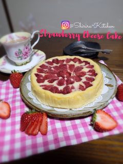 Foto resep (Bake) Strawberry Cheese Cake🍰 🍓bahan simple