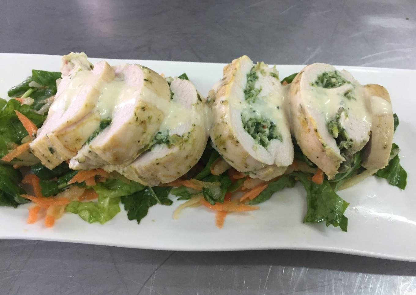 Chicken breast stuffed with spinach cream