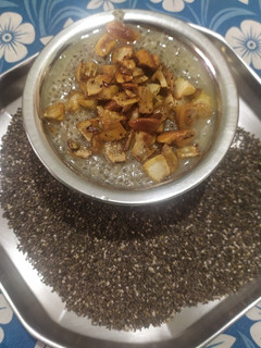 சியா பிரதமன் (Chia pradaman recipe in tamil) செய்முறை முக்கிய புகைப்படம்