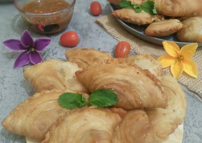 Resep Dan Cara Membuat Curry Puff Pusing