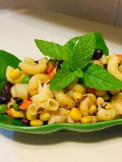A picture of Mix Beans Chaat.