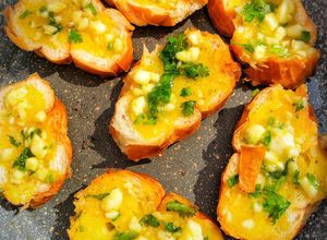 Hình của món Bánh Mì Bơ Tỏi Phô Mai.