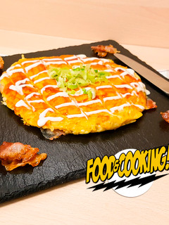 Una foto de Okonomiyaki お好み焼き