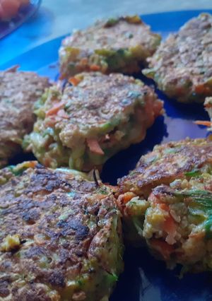 Una foto de Torrejas de zapallito y zanahoria saludables🥕🌱