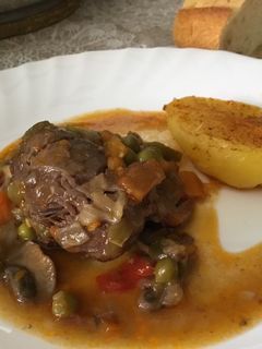 Una foto de Carrilleras en salsa