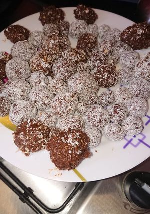 Una foto de TRUFAS CON COCO 😝😝