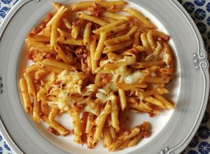Foto principal de Macarrones con taquitos de jamón