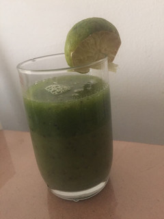 કીવી મોજીતો (Kiwi mojito Recipe in Gujarati) રેસીપી મુખ્ય ફોટો