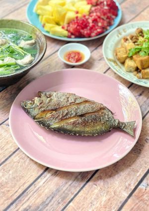 Hình của món Cá Dìa Chiên Muối Ớt.