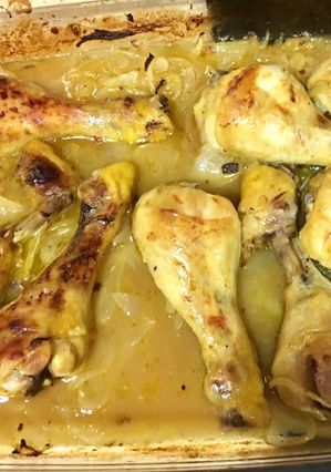Foto principal de Muslitos de pollo con cebolla a la naranja
