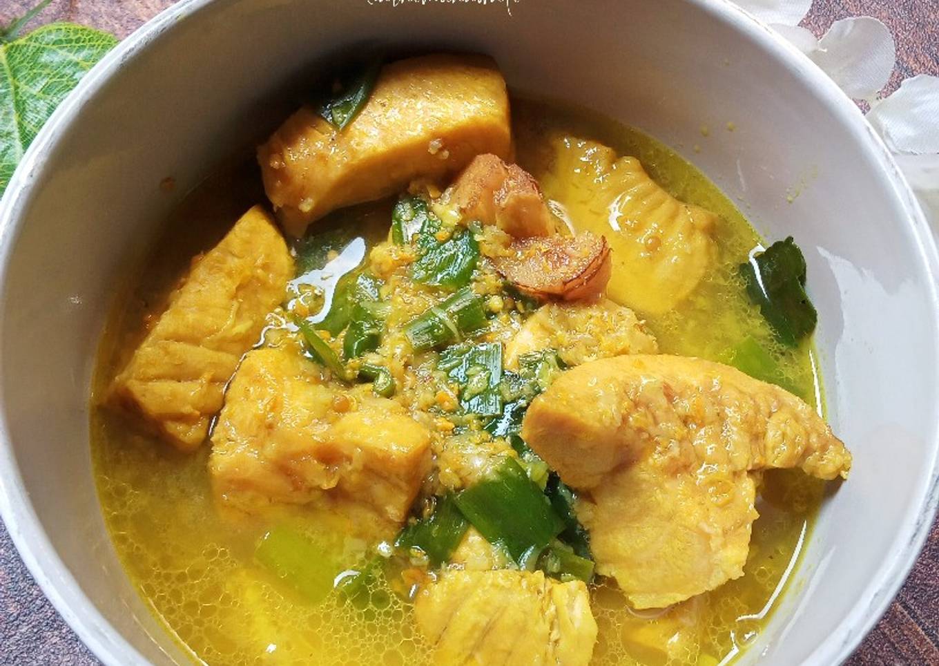 Tuna Bumbu Kuning