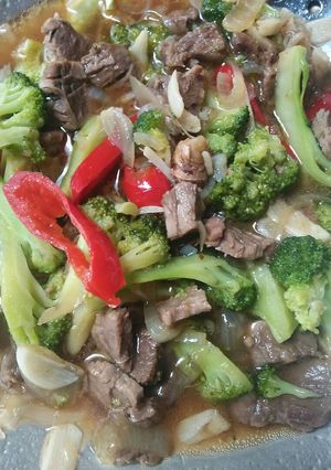 Foto resep Brokoli cah sapi yakiniku