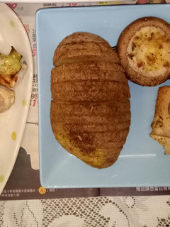黃瓜豬肉捲,烤香菇,風琴馬鈴薯 的食譜成品照片