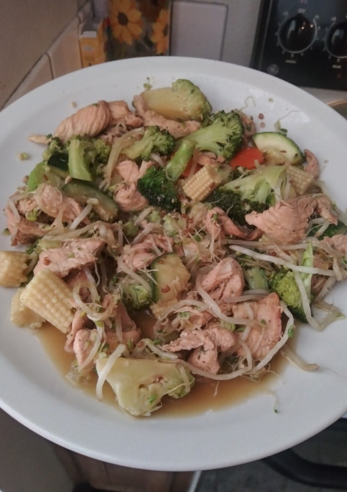 Una foto de Chop Suey de pollo