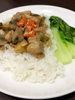 Foto resep Nasi Dengan Cah Ayam Jamur
