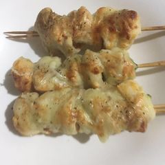 A picture of Pizza skewers.