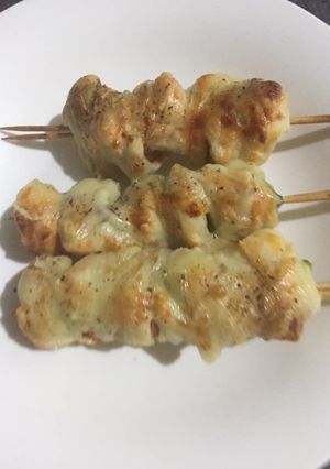 A picture of Pizza skewers.