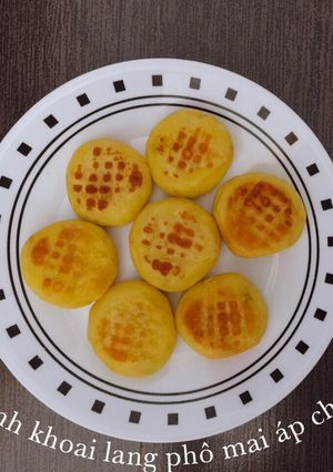 Hình của món Bánh khoai lang phô mai áp chảo - bé ăn dặm.