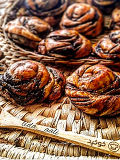 عکسی از دستور نان رول دارچینی