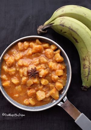 A picture of Raw Banana Curry.