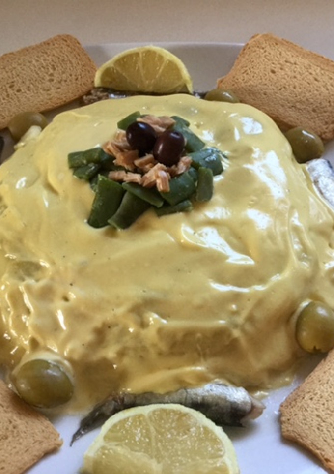 Una foto de Ensaladilla de atún