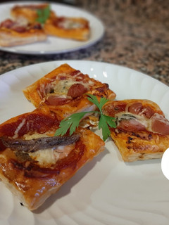 Una foto de Mini Pizzas de Hojaldre