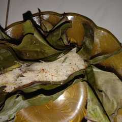 รูปของ Pepes teri nasi pake kelapa