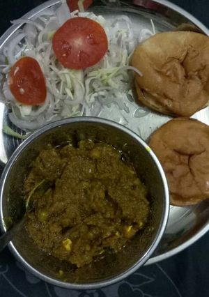 A picture of Pav bhaji.