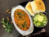 झणझणीत खान्देशी शेव भाजी (Khandeshi Shev Bhaji Recipe In Marathi)