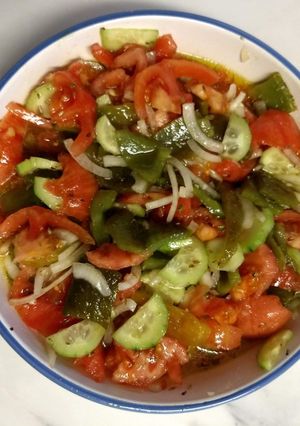 Foto de Salada de tomate e pimento assado