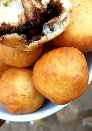 A picture of Stuffed nutella buns.