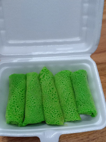 Langkah Mudah untuk Membuat Dadar gulung isi pisang cokat ❤ Simpel