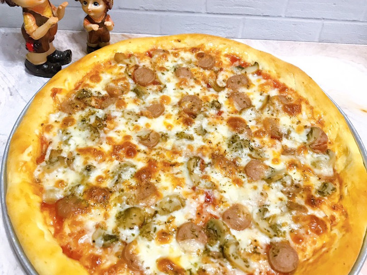 Langkah Mudah untuk Menyiapkan Homemade Pizza/Pizza ala Rumahan yang Enak