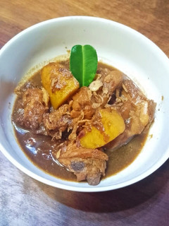 Foto resep Semur Ayam Kentang