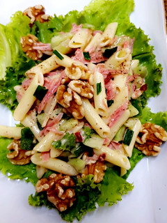 A picture of Chipotle pasta Salad.