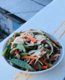 Gỏi gà tiến vua