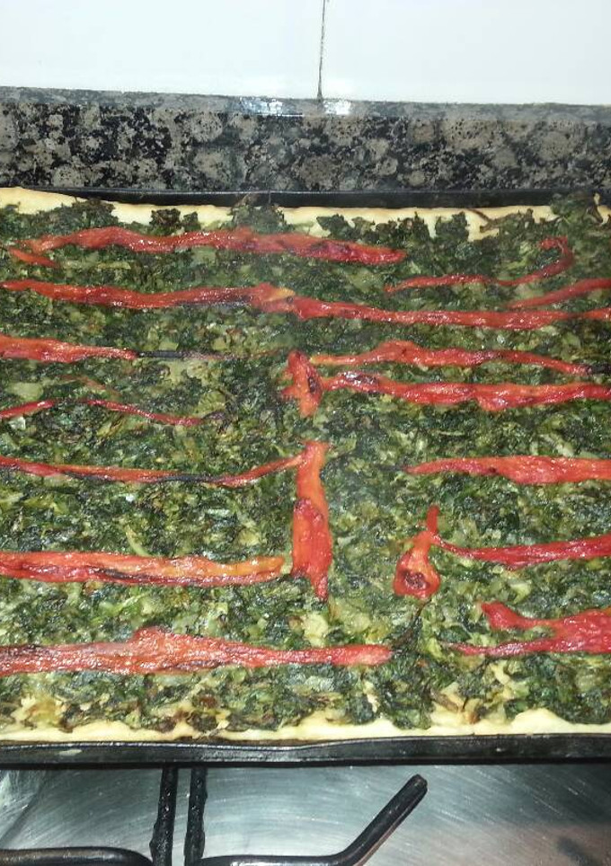 Una foto de coca de verdures