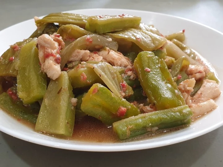 Cara Mudah Membuat Resep Tumis Pare Sayur Asin yang Uenak Anti Ribet, Mantap