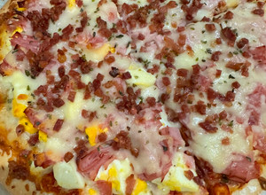 Foto de Pizza portuguesa sem cebola