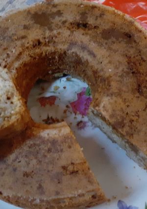 Una foto de Budín de Banana, con corazón de dulce de leche