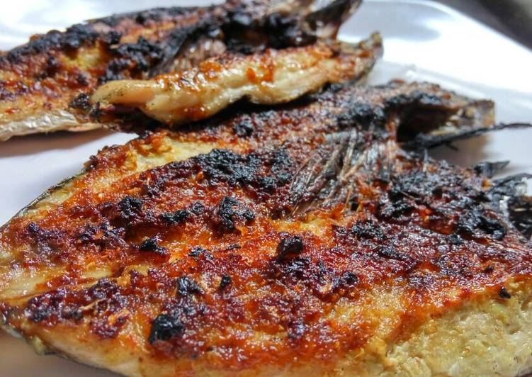 Bumbu Menyiapkan Ikan Kembung Banjar Bakar, Enak Banget