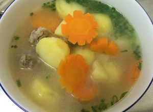 Hình của món Canh xương khoai tây.