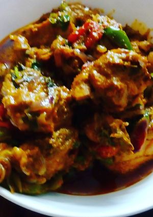 A picture of Kashmiri Chicken kanti.