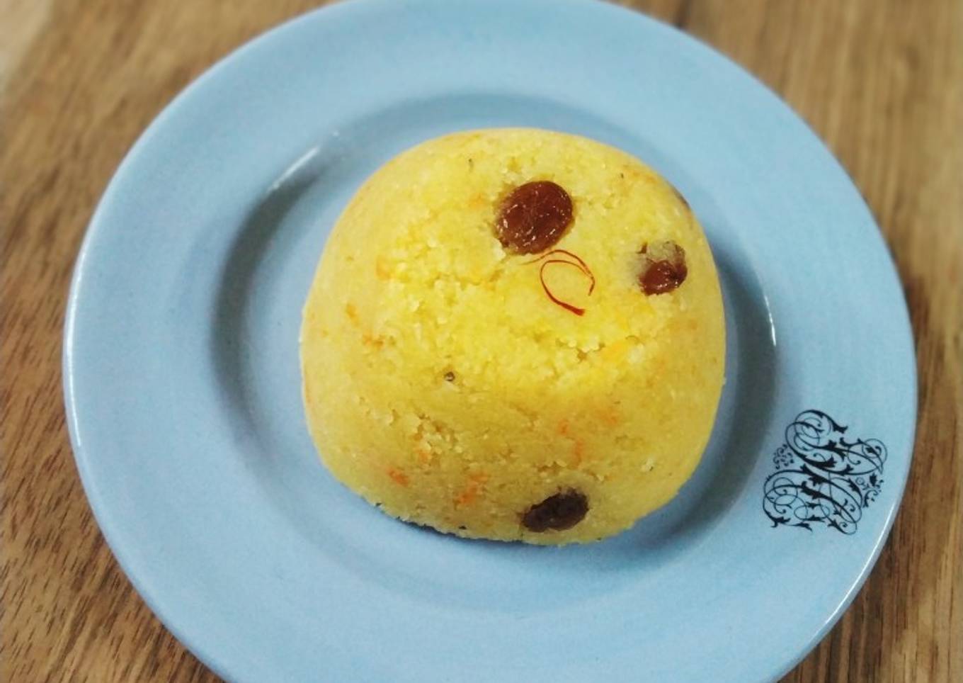 Suji and carrot halwa
