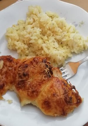 Sütőben sült sajtos-barackos csirkemell recept fotója