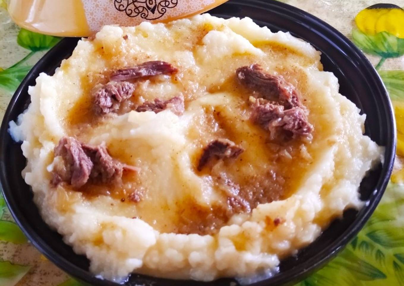 Purée de pomme de terre à la viande d'agneau