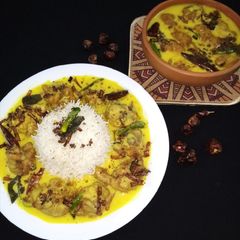 A picture of Pakora curry.